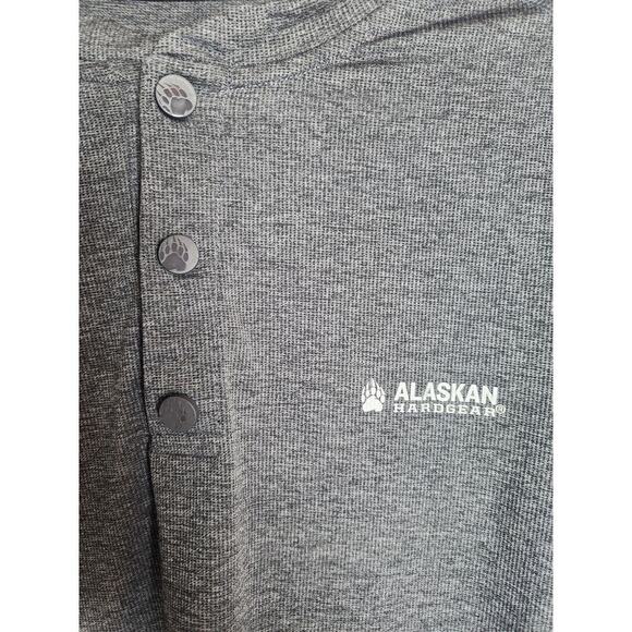 Alaskan Hardgear Duluth Trading Mens XL Tun-Dry Standard Fit Short Sleeve Henley - Picture 2 of 7